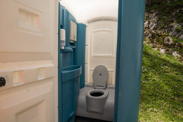 Best VIP or Luxury Restroom Trailers  in Harker Heights, TX